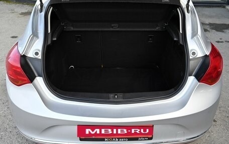 Opel Astra J, 2013 год, 880 000 рублей, 6 фотография