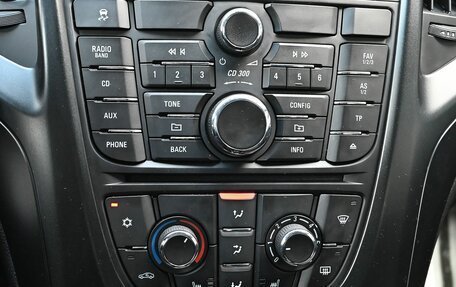 Opel Astra J, 2013 год, 880 000 рублей, 16 фотография