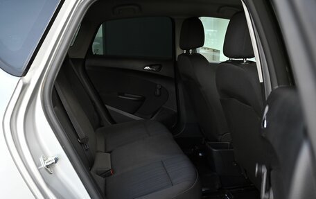 Opel Astra J, 2013 год, 880 000 рублей, 18 фотография