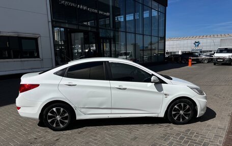 Hyundai Solaris II рестайлинг, 2013 год, 800 000 рублей, 4 фотография