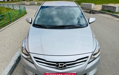 Hyundai Solaris II рестайлинг, 2015 год, 985 000 рублей, 3 фотография