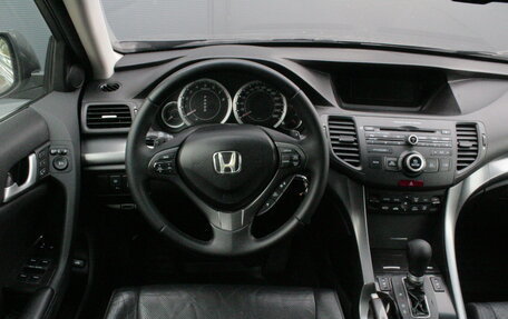 Honda Accord VIII рестайлинг, 2011 год, 1 250 000 рублей, 7 фотография
