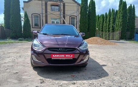 Hyundai Solaris II рестайлинг, 2013 год, 590 000 рублей, 6 фотография