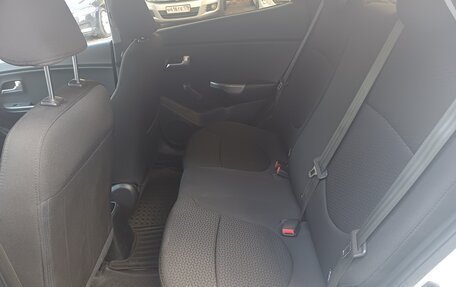 KIA Rio III рестайлинг, 2012 год, 579 000 рублей, 15 фотография