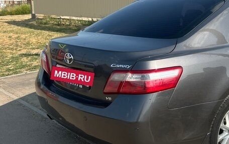 Toyota Camry, 2008 год, 900 000 рублей, 2 фотография