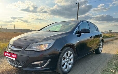 Opel Astra J, 2012 год, 600 000 рублей, 3 фотография