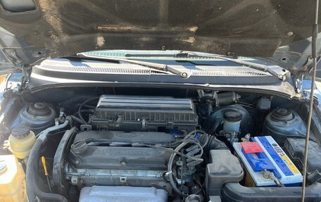 KIA Rio II, 2001 год, 250 000 рублей, 7 фотография