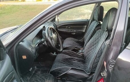 Mitsubishi Carisma I, 2001 год, 450 000 рублей, 2 фотография