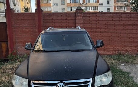 Volkswagen Touareg III, 2008 год, 1 000 000 рублей, 1 фотография