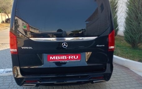Mercedes-Benz V-Класс, 2015 год, 12 500 000 рублей, 2 фотография