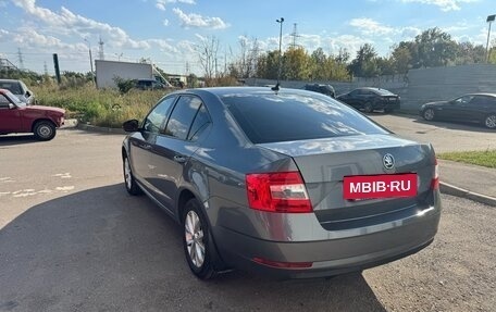 Skoda Octavia, 2018 год, 1 500 000 рублей, 4 фотография