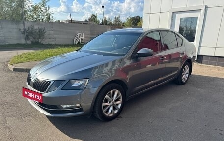 Skoda Octavia, 2018 год, 1 500 000 рублей, 2 фотография
