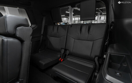 Toyota Land Cruiser Prado, 2024 год, 10 290 000 рублей, 15 фотография