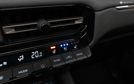 Toyota Land Cruiser Prado, 2024 год, 10 290 000 рублей, 21 фотография