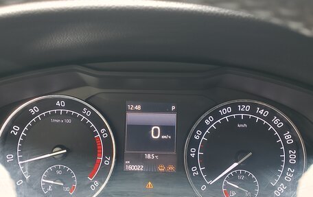 Skoda Superb III рестайлинг, 2017 год, 1 900 000 рублей, 4 фотография