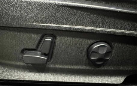 Alfa Romeo Stelvio, 2017 год, 2 399 900 рублей, 15 фотография