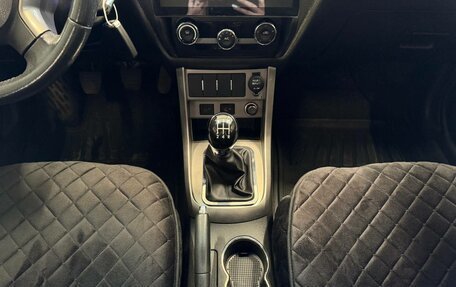 Geely Emgrand EC7, 2013 год, 590 000 рублей, 13 фотография