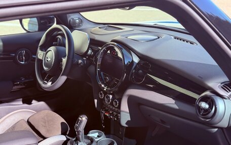 MINI Hatch, 2021 год, 3 750 000 рублей, 10 фотография