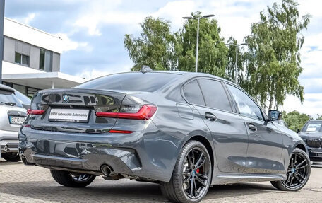 BMW 3 серия, 2022 год, 4 310 000 рублей, 2 фотография
