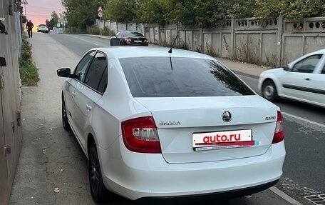 Skoda Rapid I, 2014 год, 920 000 рублей, 2 фотография