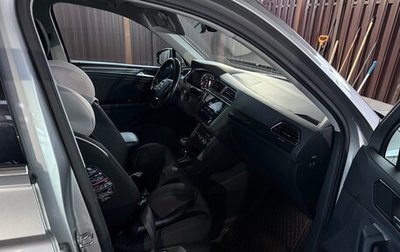 Volkswagen Tiguan II, 2017 год, 2 070 000 рублей, 1 фотография