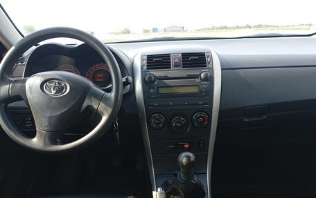Toyota Corolla, 2008 год, 620 000 рублей, 9 фотография