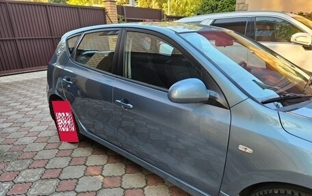 Hyundai i30 I, 2010 год, 700 000 рублей, 4 фотография