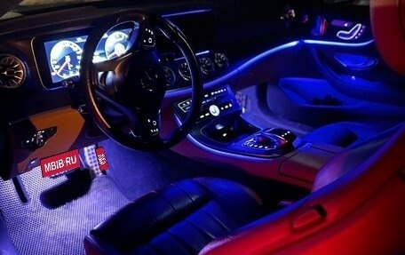 Mercedes-Benz E-Класс, 2017 год, 3 500 000 рублей, 12 фотография