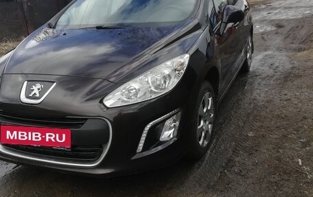 Peugeot 308 II, 2011 год, 570 000 рублей, 1 фотография