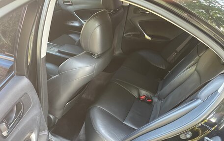 Lexus IS II рестайлинг 2, 2007 год, 1 170 000 рублей, 17 фотография