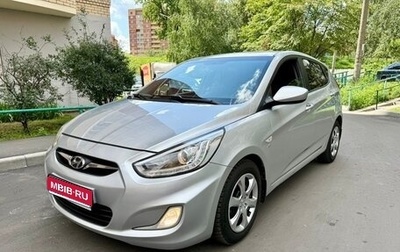 Hyundai Solaris II рестайлинг, 2013 год, 845 000 рублей, 1 фотография