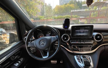Mercedes-Benz V-Класс, 2016 год, 4 876 000 рублей, 7 фотография