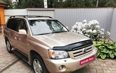 Toyota Highlander III, 2003 год, 1 350 000 рублей, 2 фотография