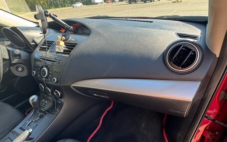 Mazda 3, 2011 год, 1 000 000 рублей, 14 фотография
