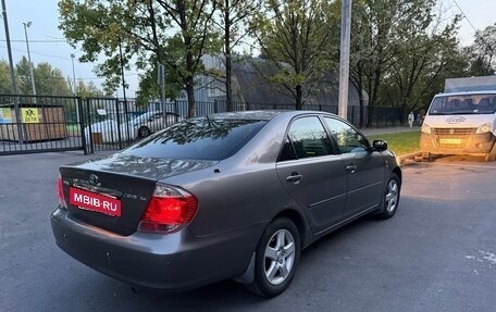 Toyota Camry V40, 2005 год, 1 000 000 рублей, 17 фотография