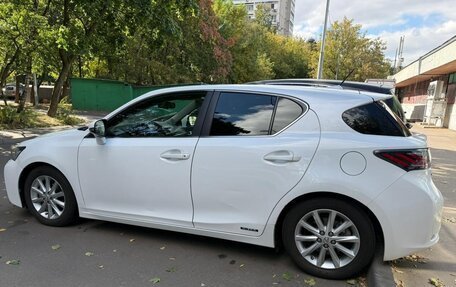 Lexus CT I рестайлинг, 2011 год, 1 420 000 рублей, 2 фотография