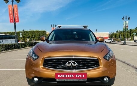 Infiniti FX II, 2010 год, 2 170 000 рублей, 3 фотография