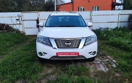 Nissan Pathfinder, 2014 год, 1 800 000 рублей, 3 фотография