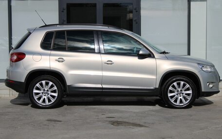 Volkswagen Tiguan I, 2011 год, 1 180 000 рублей, 5 фотография
