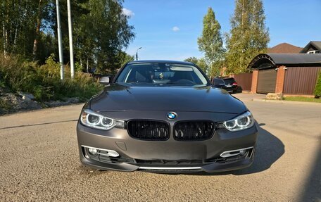 BMW 3 серия, 2013 год, 1 760 000 рублей, 2 фотография