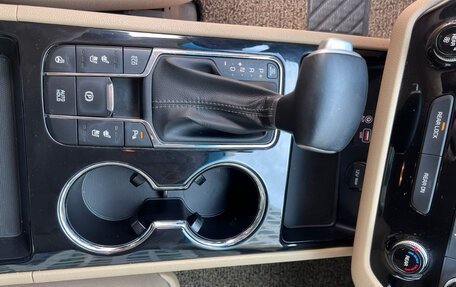 KIA Carnival III, 2019 год, 2 500 000 рублей, 6 фотография