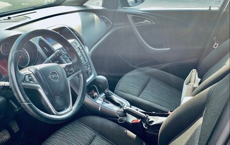 Opel Astra J, 2012 год, 800 000 рублей, 4 фотография