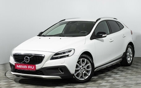 Volvo V40 Cross Country I, 2018 год, 1 947 989 рублей, 1 фотография