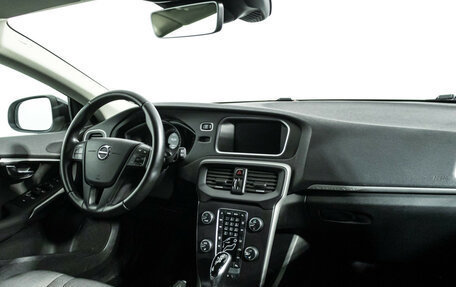 Volvo V40 Cross Country I, 2018 год, 1 947 989 рублей, 9 фотография