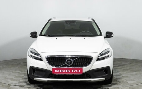 Volvo V40 Cross Country I, 2018 год, 1 947 989 рублей, 2 фотография