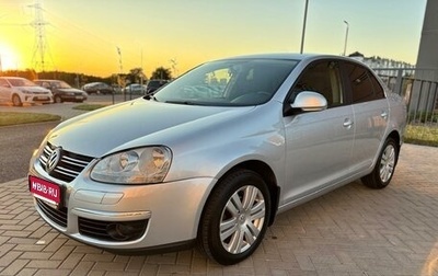 Volkswagen Jetta VI, 2008 год, 635 000 рублей, 1 фотография