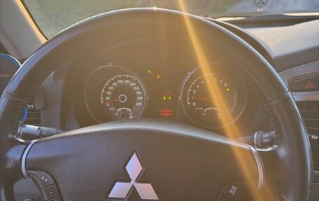 Mitsubishi Pajero IV, 2014 год, 2 500 000 рублей, 7 фотография