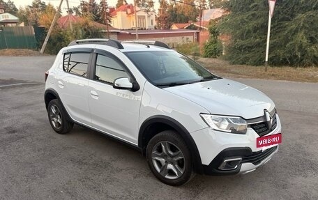 Renault Sandero II рестайлинг, 2020 год, 1 230 000 рублей, 5 фотография
