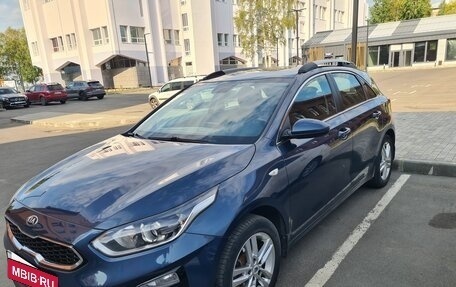 KIA cee'd III, 2019 год, 1 750 000 рублей, 2 фотография