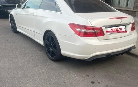 Mercedes-Benz E-Класс, 2011 год, 1 550 000 рублей, 4 фотография